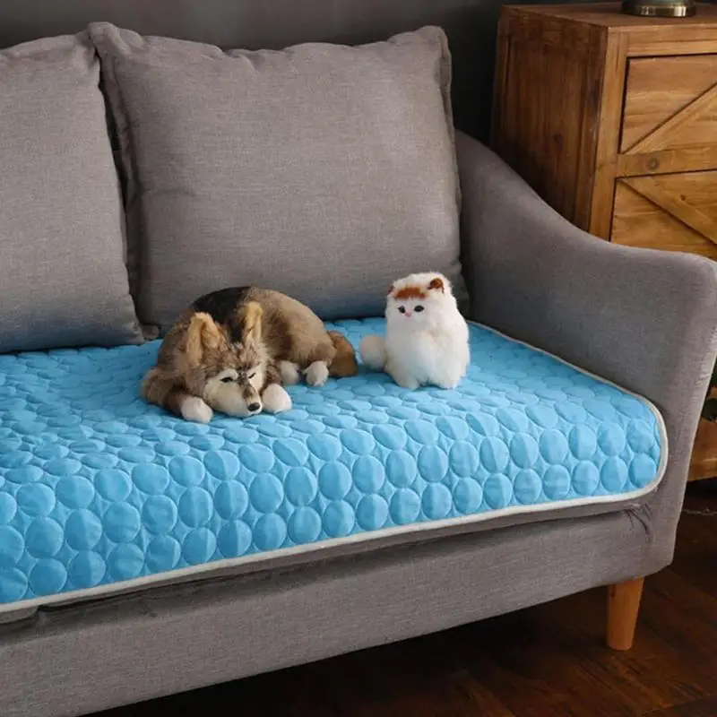 

Summer Pet Dog Cooling Mat Ice Blanket for Cat Dog Beds Mats Sofa Pad Puppy Sleeping Mattress Cushion Pet Supplies Accessories