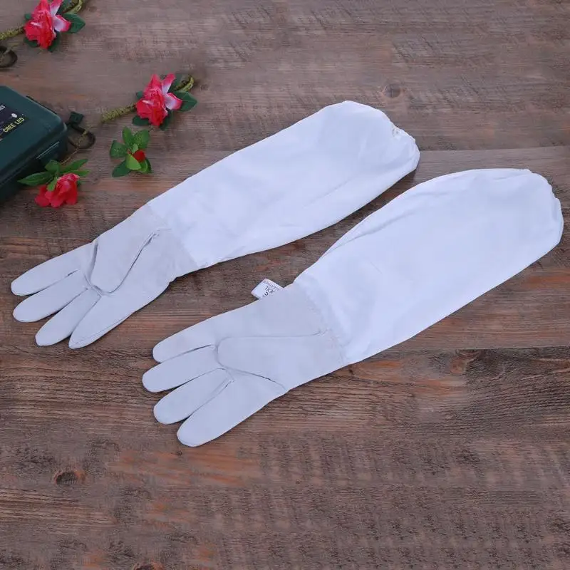 

1 pair Universal Beekeeping Gloves White Sheepskin Bee Gloves Breathable Beekeeper Equipment Household for Cut Honey Knife