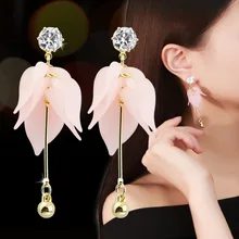 

Aretes De Mujer Modernos 2018 Fresh Summer Flower Earrings Resinous Leaf Blade Ear Nail Female