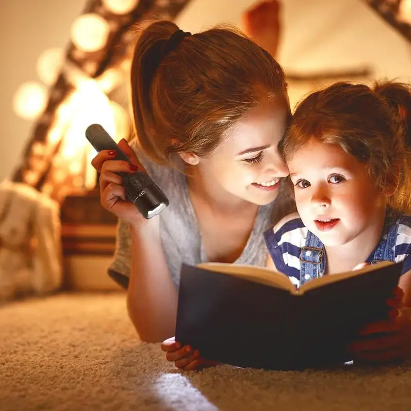 

Hunting Light Flashlight 200LM Outdoor Light Camping Travel Torch Lantern