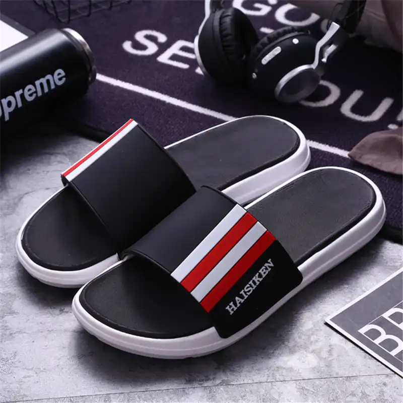 Stylish slippers Clearance