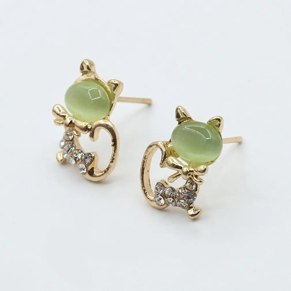 

0179 Opal Diamond Stud Shine Cat Stud Earrings Korean Cute Animal Ear Ornaments Green Cat Eye179
