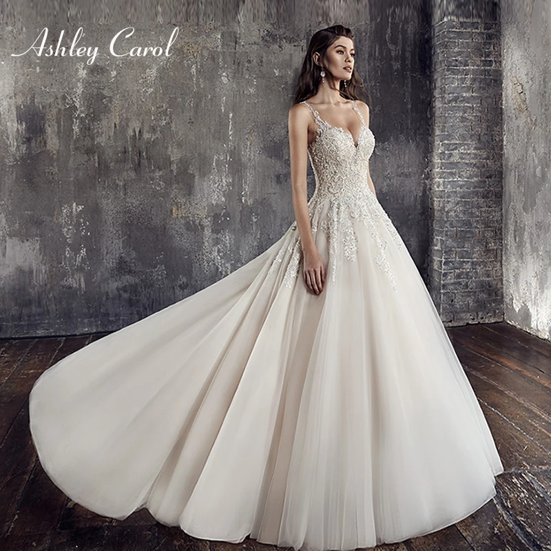 

Ashley Carol Graceful Appliques A-Line Wedding Dress 2019 Beaded V-neck Lace Sleeveless Sexy Vintage Bride Gown Robe de Soiree
