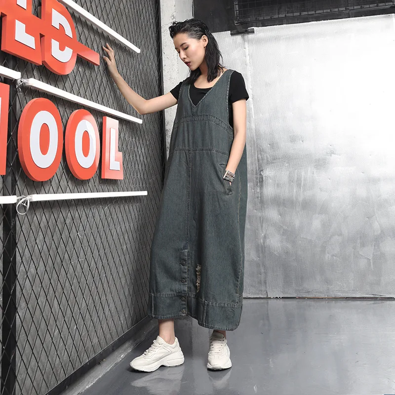 

Denim Sleeveless Dress Europe V Neck Long Vestido Overall Cowboy Dress Female Baggy Jean Tank Dress Plus Size Holes Dress