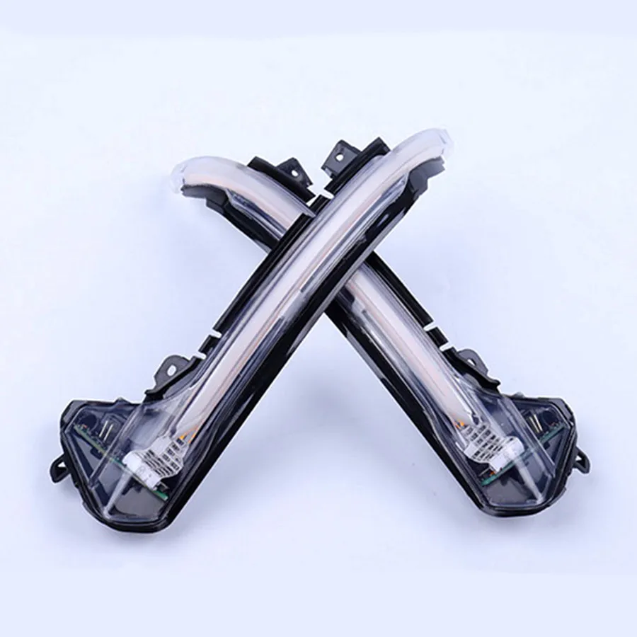 

Rear Mirror Light Flow Direction Water Blink Turn Signal LED Light For Audi A3/S3/RS3 8V 2013-2018 models
