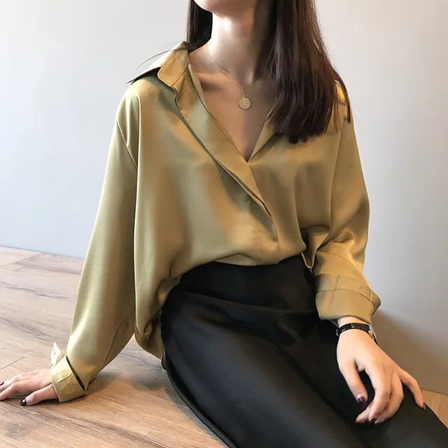 Lizkova Satin Blouse Women Korean Long Sleeves V-Neck Soft Shirts 2021 Spring Elegant Imitation Silk Tops 3