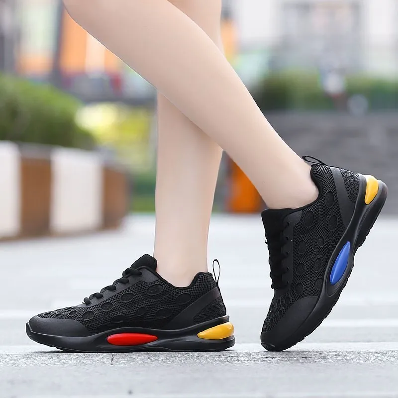 

New Sport Running Shoes Woman Outdoor Breathable Comfortable Women Shoes Lightweight Athletic Mesh Sneakers Women High Quality