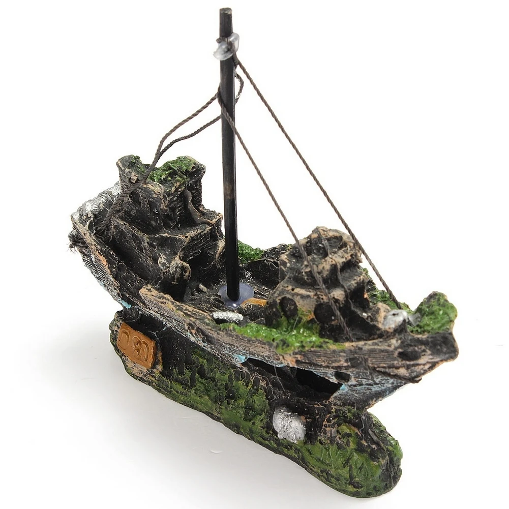 

New 1pcs Novelty Design Beautiful Aquarium Fish Tank Plant Landscape Simulation Sink Wreck Boat Ship Tank Decor
