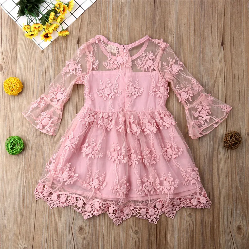 Emmababy платье с рукавами колокольчиками для маленьких девочек 3/4 кружевное
