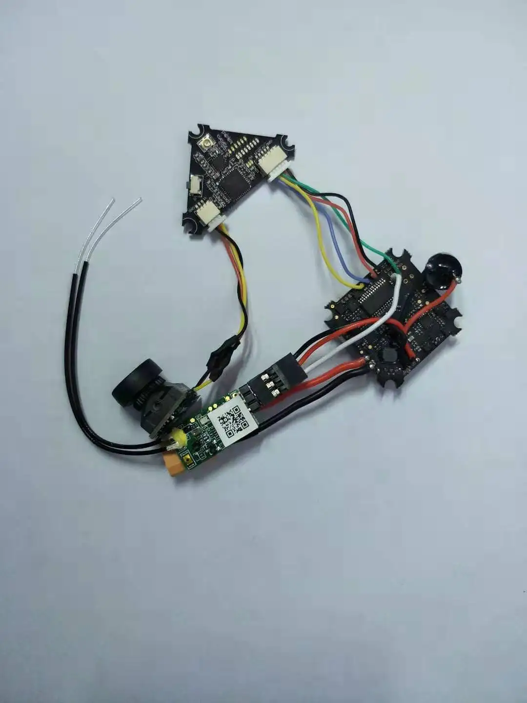 

Crazybee F4 PRO Flight Controller 1-2S with Frsky XM+ RX Turbo EOS2 Camera VTX XT30 Plug for 2S Brushless Tiny For Mobula7