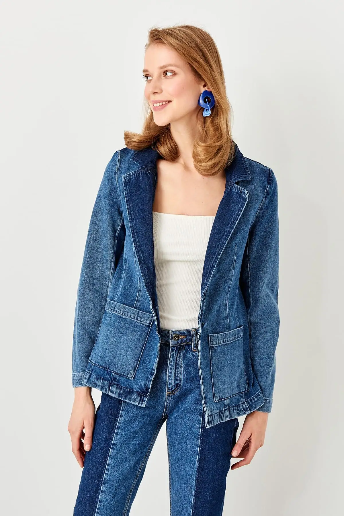 

Trendyol Blue Blazer Denim Jacket TWOSS19LR0152