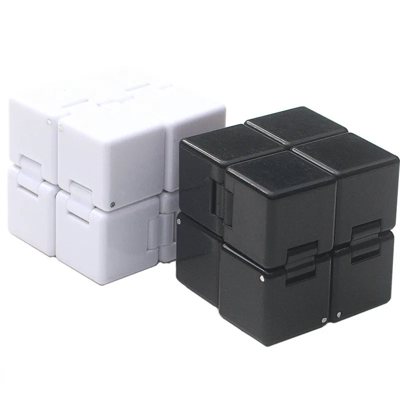 

ShengShou 2x2 Infinite Magic Cube Creative Decompression Toy Children's Early Education Toys Folding Magic Cube hand spinner