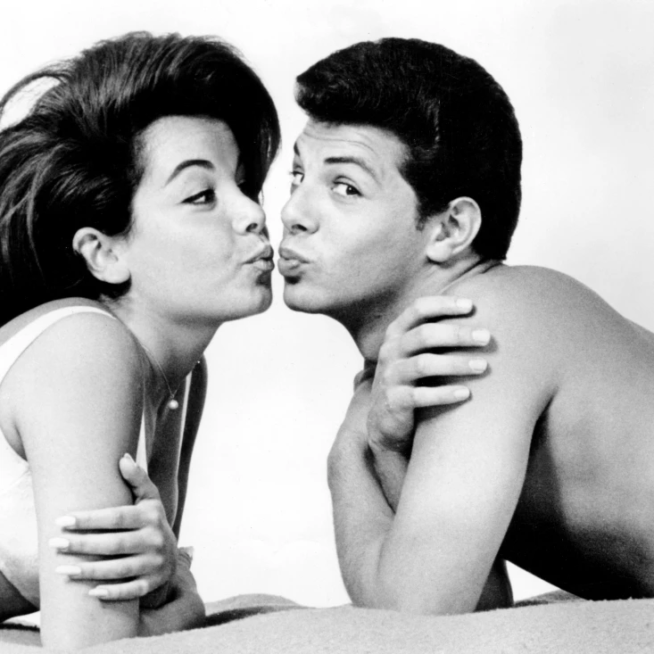 Пляжные вечерние Аннет Funicello Frankie Avalon 1963. Фотопечать (14x11)|Таблички и знаки| |