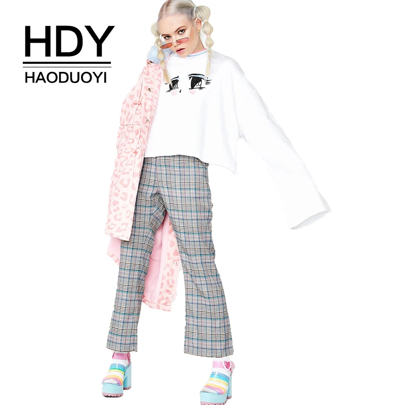 Короткий свитер HDY Haoduoyi с милыми глазами вышивкой ребристым вырезом длинными
