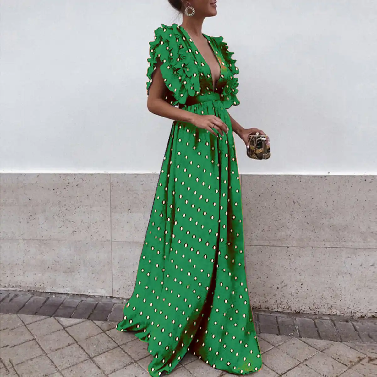 vestido longo com babado na manga