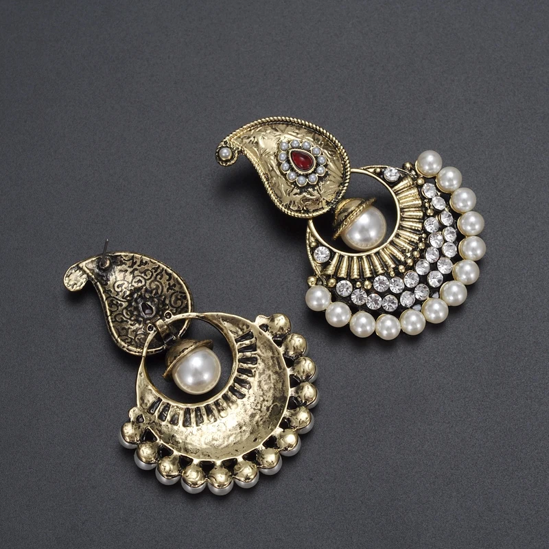 

Queen Palace Luxury Vintage Antique Big Rhinestone Pearl Earrings Jewelry earrings Europe Indian(Ancient gold)