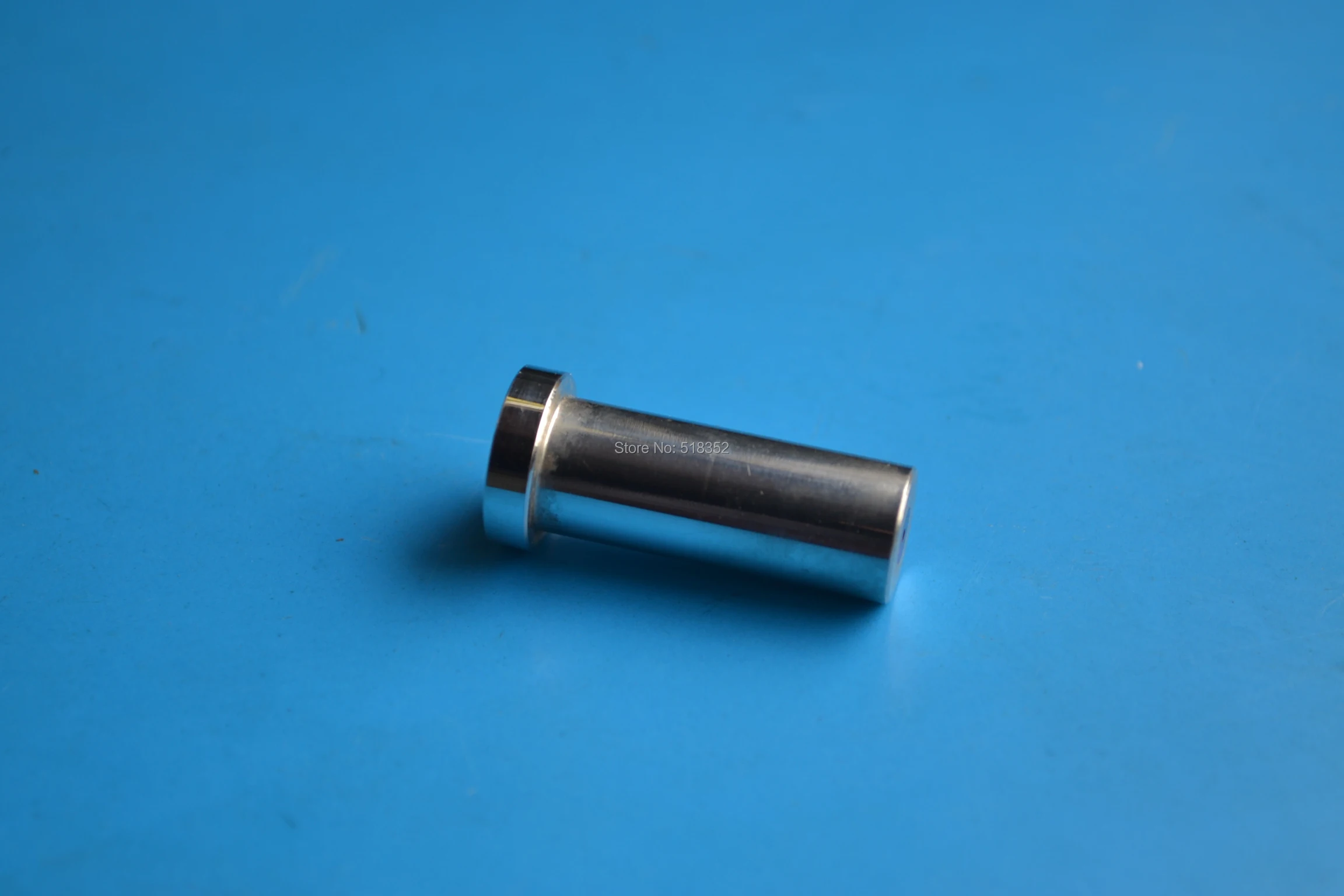 

Z140DCM1 EDM Pipe Guide d=0.2-3.0mm, Drill Guide - type C, O.D.10x6x35L Ceramic Drill Guide for CHARMIILLES EDM Drilling Machine