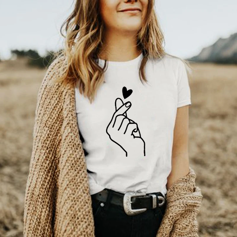 Srivb اليد الحب الجرافيك التي شيرت النساء Camiseta موهير الصيف مضحك الجرافيك طباعة إمرأة T قميص الشارع الشهير محب عارضة المحملة قميص