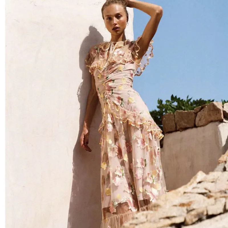 

High Quality 2019 Spring Designer Floral Embroidery V-neck Cloak Sleeve Mesh Ruffle Sexy Women Maxi Dress Party Vestido
