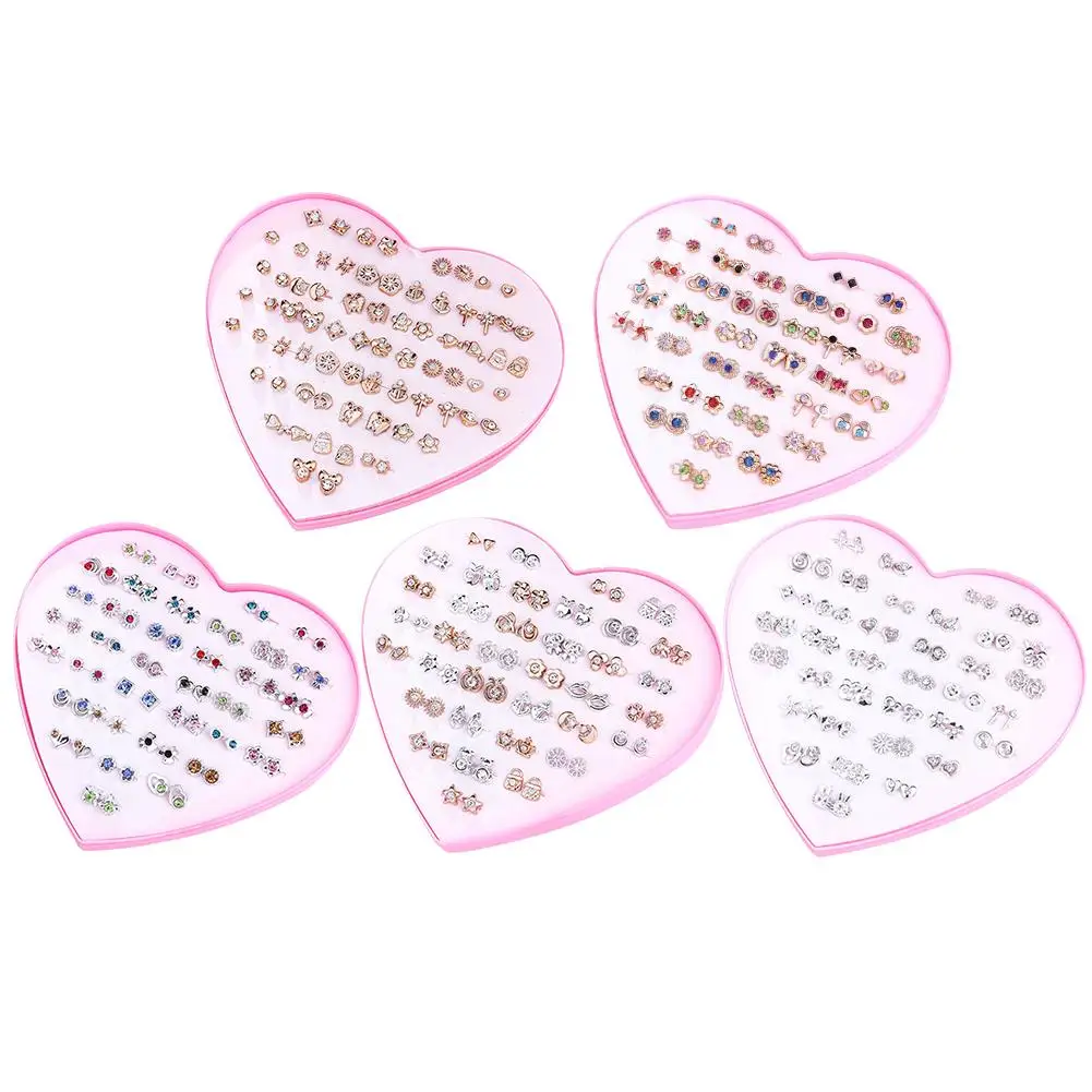 

Subtle Style Hypoallergenic Rhinestone Small Earrings Temperament Simple Earring Suitable For Girls Wedding Travel Commemoration