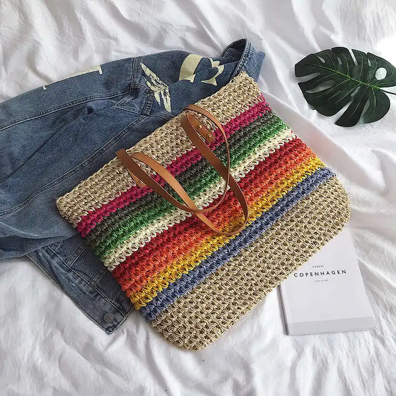 

2019 Summer Female Large Capacity Straw Beach Bags Fashion Portable Casual Totes Knitting Striped Bucket Bags Pleated Handbags