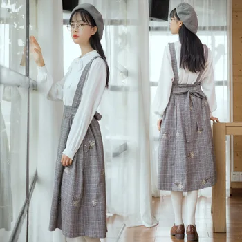 

2018 Autumn Winter Korean Style Embroidered Flower Plaid A-line Suspender Skirt