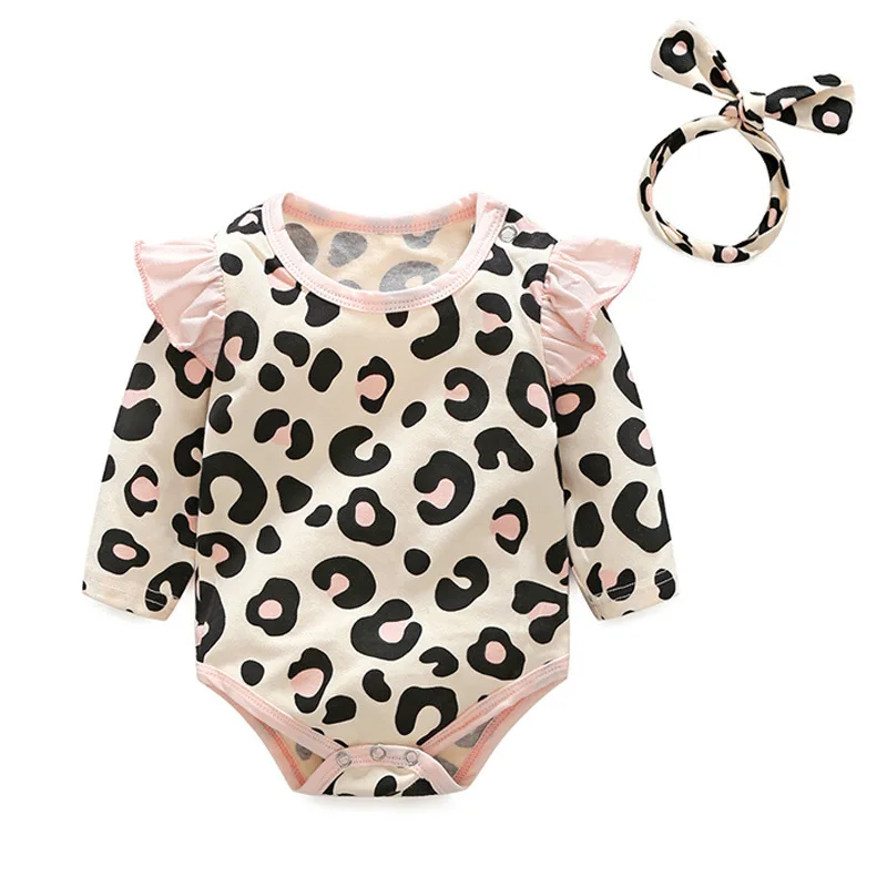 Модный комплект для маленьких девочек; комбинезон с леопардовым принтом; штаны с сердечками; повязка на голову; комплект из 3 предметов; Одежда для новорожденных 6-24 месяцев
