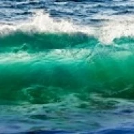 Волна брызг на пляже Todos Santos Baja California Sur Mexico плакат печать (18x7) | Дом и сад