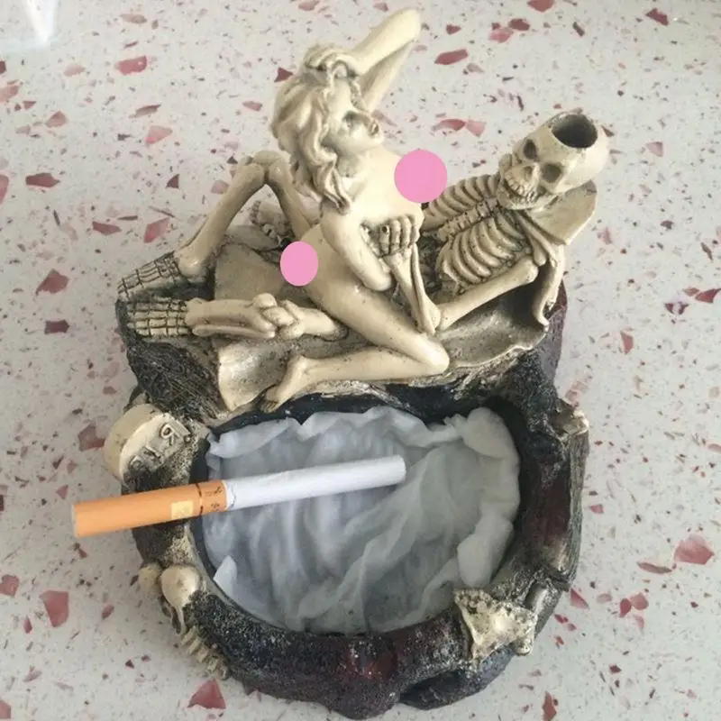 

Fashionable Ashtray Innovative Ornament Retro Appealing Skull Shape Cenicero Resin Ash Tray For Smoker Gifts