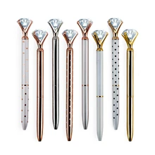 Набор из 8 шариковых ручек, 8 заправок чернил и 8 бархатные подарочные сумочки. Различные 8 красивых хрустальных витых экшн-ручки со стразами