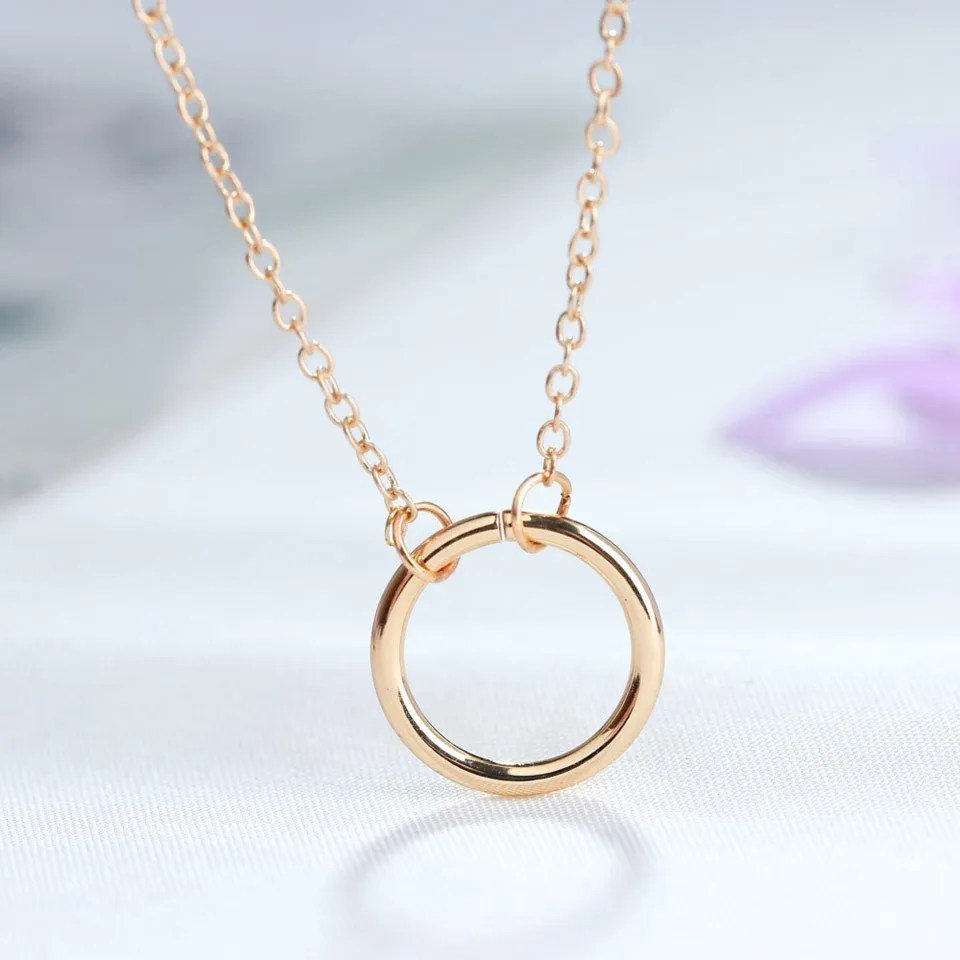 

Latest Minimalism Round Long Necklaces&Pendants Women Custom Trendy Generous Necklace Fashion Jewelry For Engagement Party