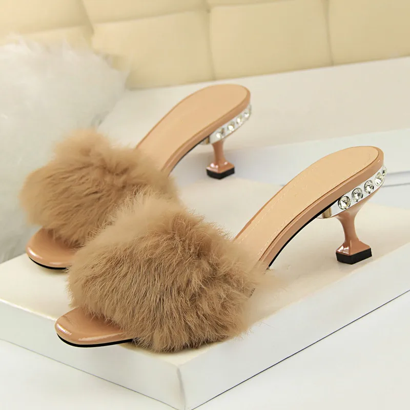 cute summer pumps