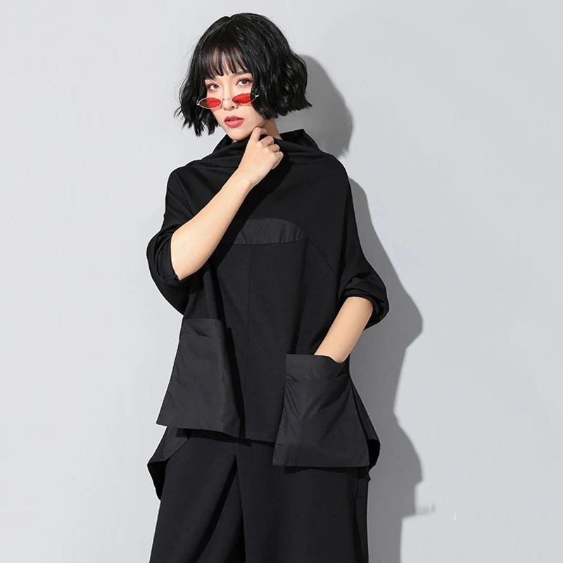 [EAM]2019 New Spring Summer High Collar Long Sleeve Black Loose Pocket Stitch Irregular Hem Big Size T-shirt Women Fashion JQ018