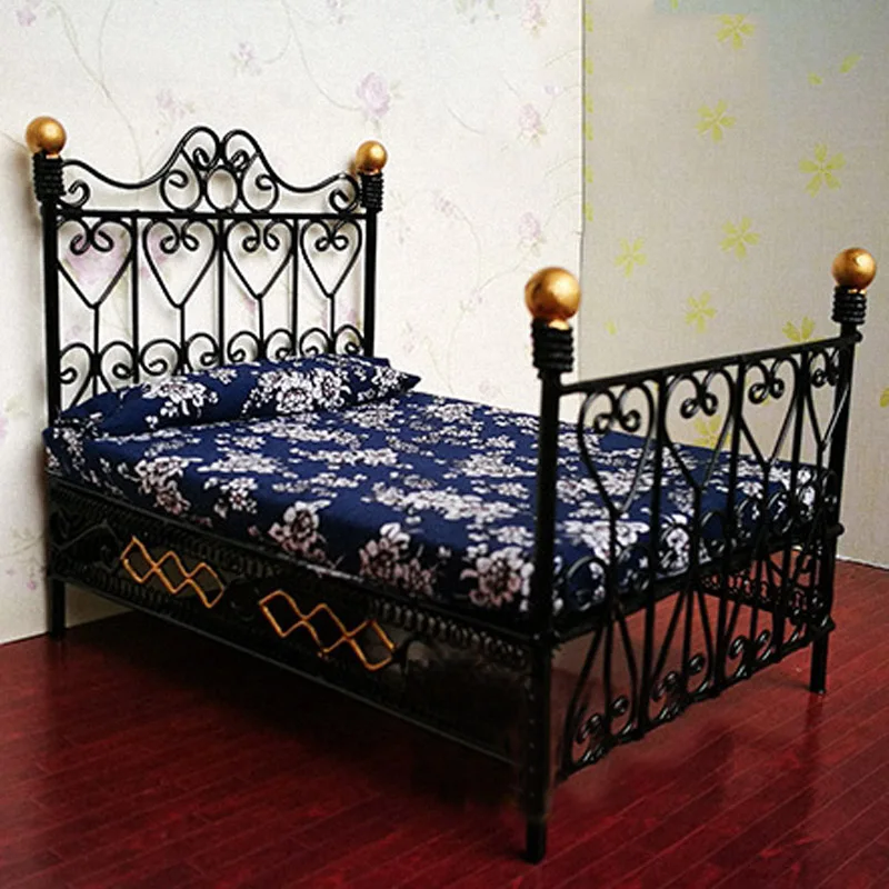 112 Dollhouse Miniature Furniture Bedroom Metal Bed + Mattress Red