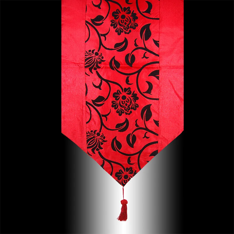 

Flocking Table Flag Big Red or Coffee 200*30cm Fiber Retro Pattern Decoration Wedding Table Bed Decoration