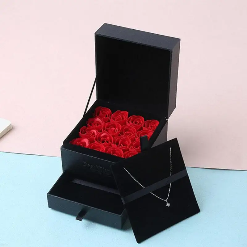 

16pcs/Box Red Rose Flower Scented Soap Flower Bath Body Petal Perfumed Valentines Day Gift Wedding Decoration No Necklace