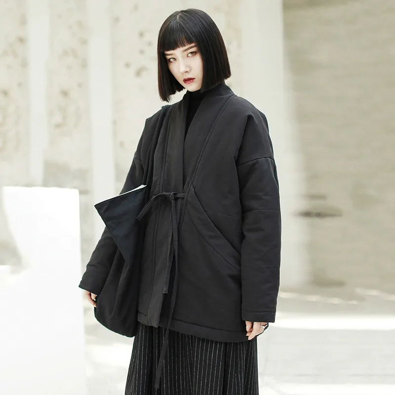 

[EWQ] 2019 New Autumn Winter V-collar Long Sleeve Black Loose Brief Bandage Cotton-padded Large Size Coat Women Fashion JK133