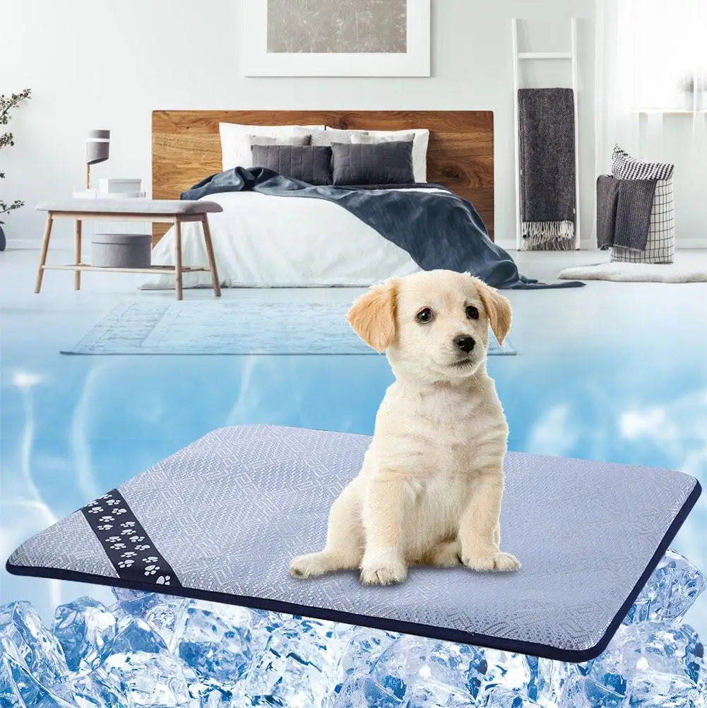 

Hot Sale Portable Pet Dog Summer Cooling Mat Sleeping Blanket Ice Cushion for Small Medium Large Cats Pet Dog Bed