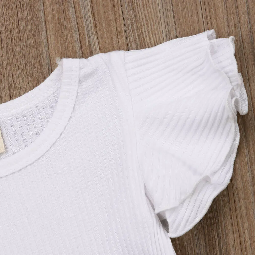 Летний комплект одежды для новорожденных девочек, костюм для младенцев Одежда для маленьких девочек белая трикотажная футболка с оборками+ юбка, комбинезон, одежда