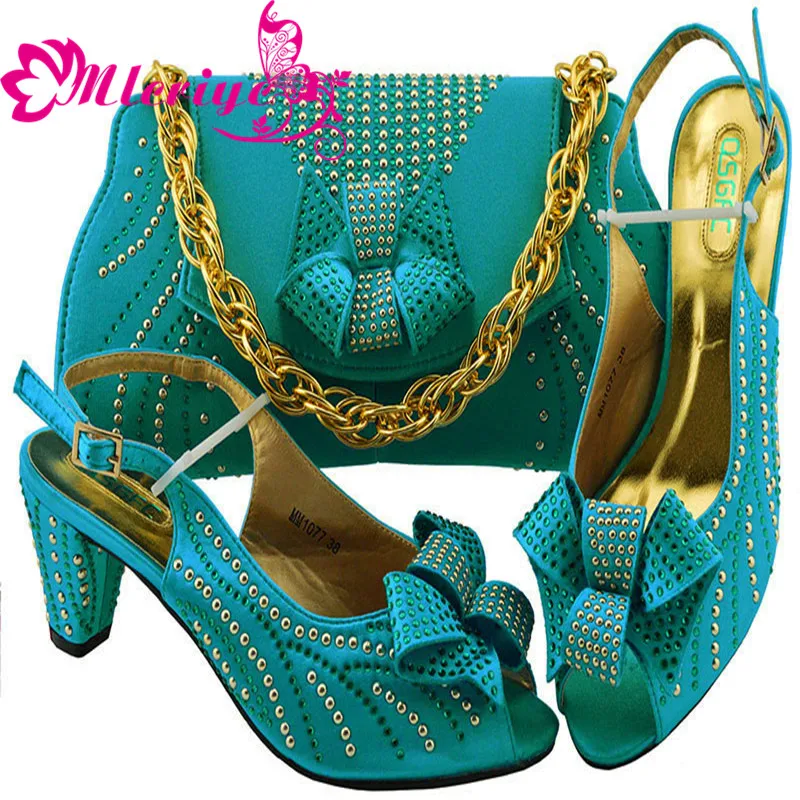 

Women Shoes and Bag Set In Italy Nigerian Style Shoes and Bag Set Decorated with Rhinestone Shoes and Bag Set MM1077 African Set