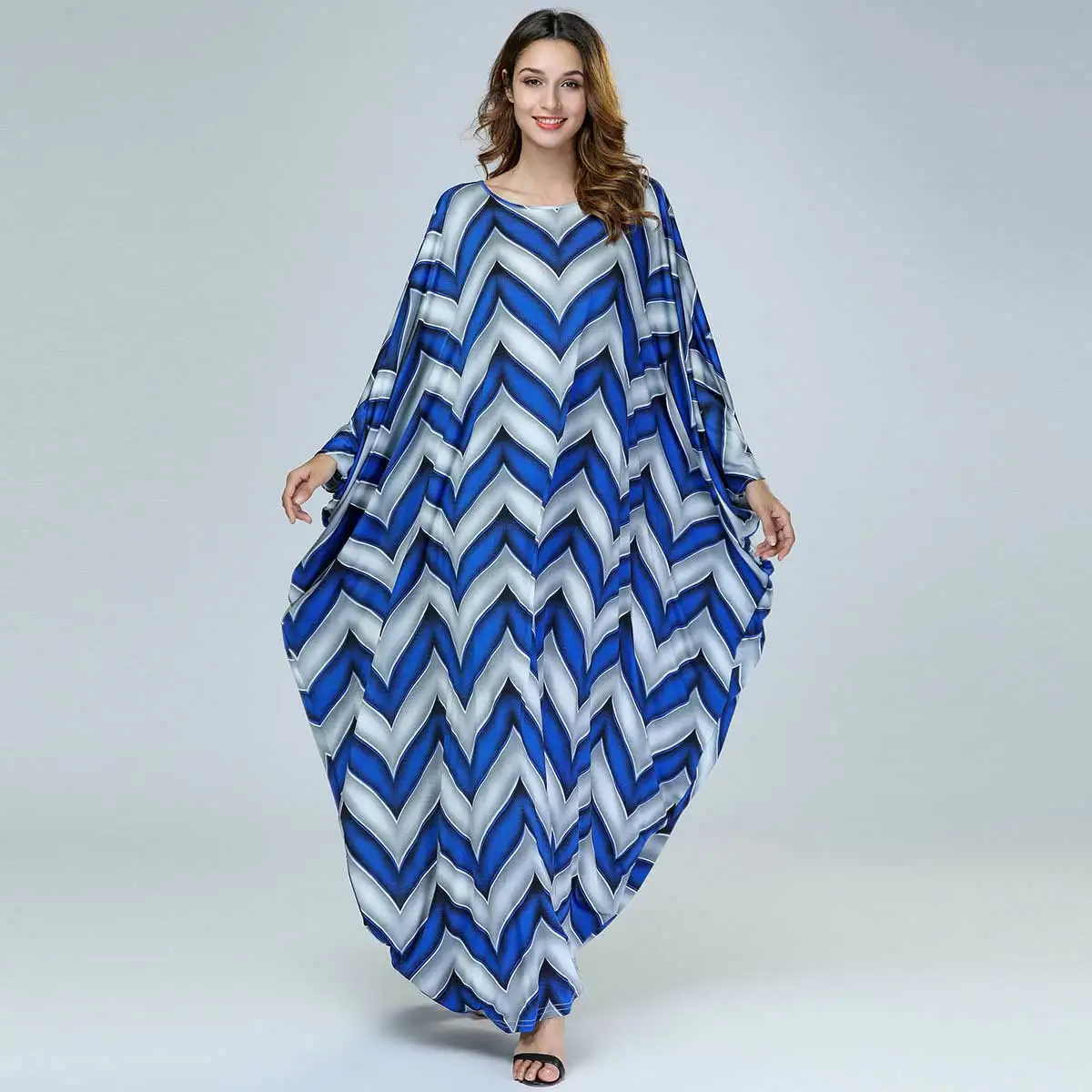 

2019 Brand Bat Sleeve Muslim Abaya Arabic Gowns Women Elegant Stripe Print Loose Dress Middle East Dubai Islamic Thoub VKDR1400