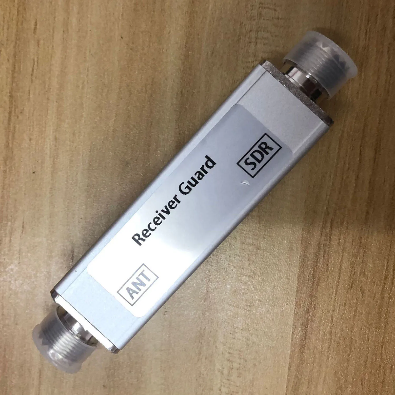 SDR получить протектор для предварительного усилителя и радио от чрезмерной