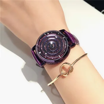 

Luxury Crystal Star Sky Women's Watch Gold Steel Belt Water Diamond Dail Bracelet Watch Polygon Gift Clock