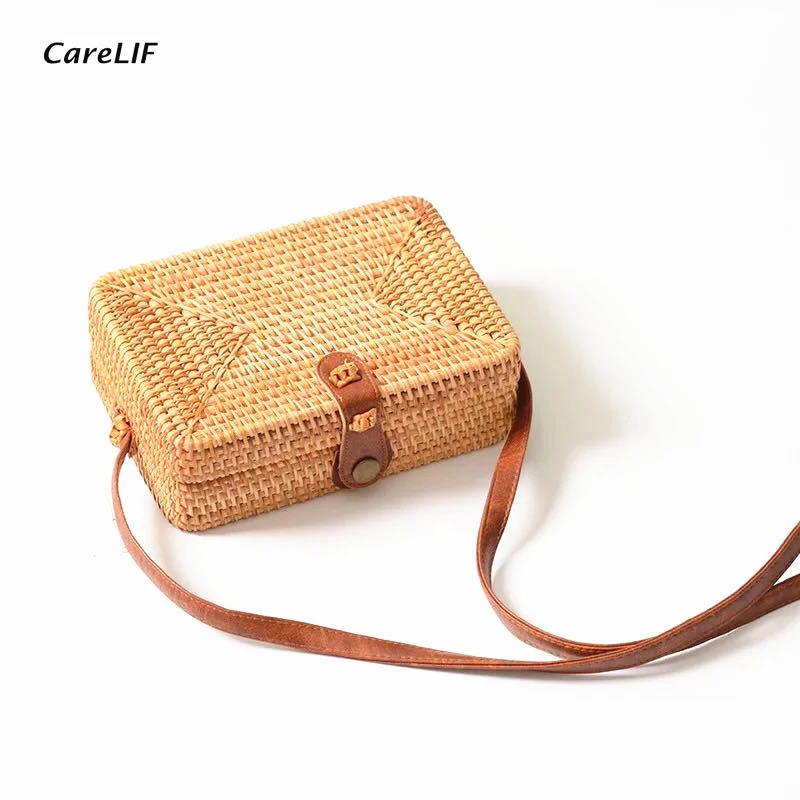 

Summer Vintage Handmade Flap Handbag Woven Straw Bags Shoulder Crossbody Sling Handbags Beach Bag Women Wicker Purse