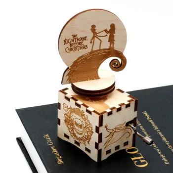 

Hand Cranked Halloween Theme Song Music Box Retro Nostalgia Hand Rotation Christmas Gift Birthday Gift