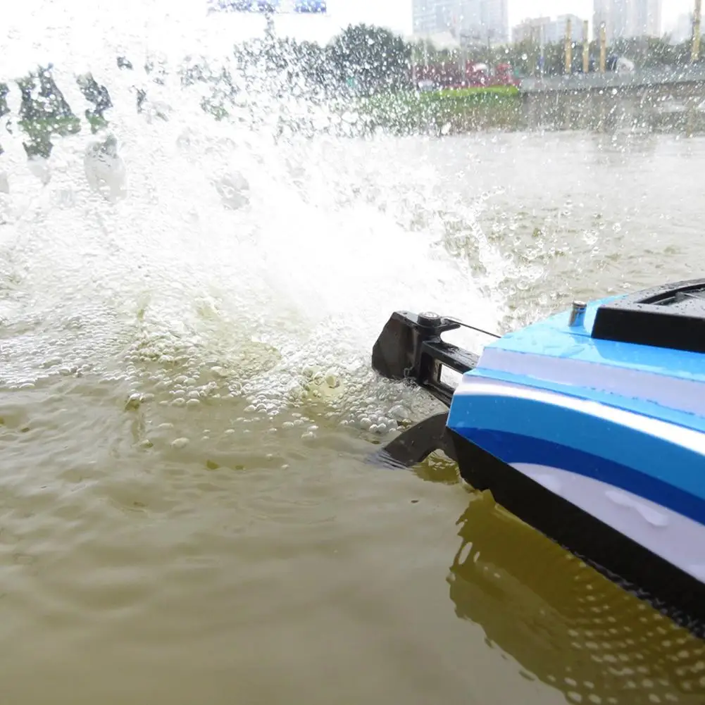 ل Flytec التحكم عن بعد قارب سباق التجديف قارب المياه التعريفي عالية السرعة التحكم عن بعد الكهربائية قارب لعبة ل Flytec التحكم عن بعد قارب سباق التجديف قارب المياه التعريفي عالية السرعة التحكم عن بعد الكهربائية قارب لعبة