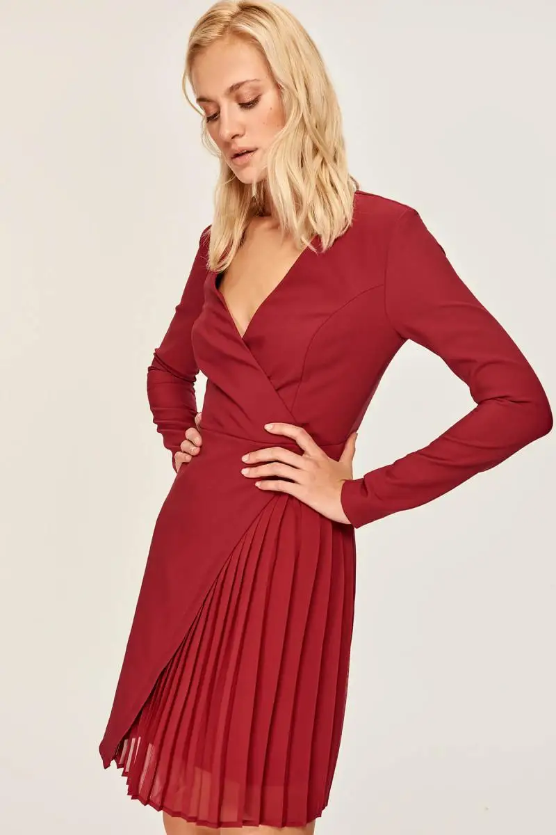 Trendyol Бордовое платье с рюшами TOFAW19CU0022|Платья| |