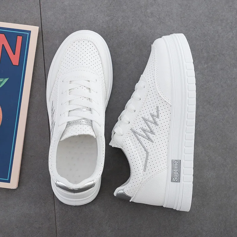 صغيرة حذاء أبيض امرأة لكمة التهوية طالب أحذية تزلج تشغيل وقت الفراغ الكورية امرأة أحذية-MLZ