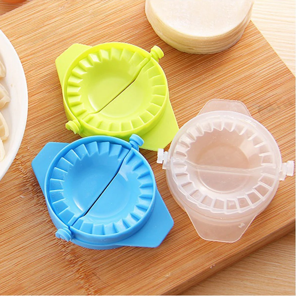 

Dumpling Press Mould,Ravioli Presses Pierogi Dumpling Pie Pastry Maker DIY Kitchen Tool Gadget(7.5 * 11cm,White)