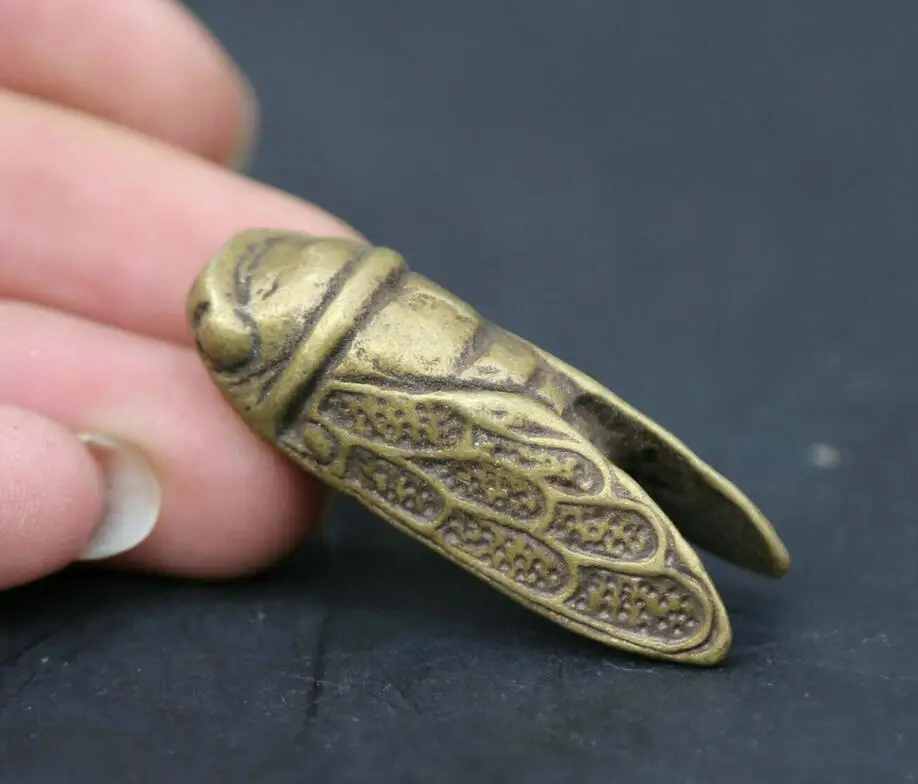 China brass Carved Golden cicada small pendant